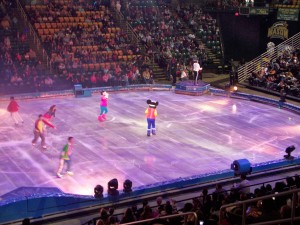 Disney on Ice presents FROZEN A Joy Makin Mamas Review