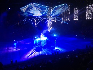 Disney on Ice presents FROZEN A Joy Makin Mamas Review Let It Go