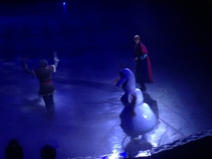 Disney on Ice presents FROZEN A Joy Makin Mamas Review Olaf