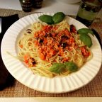 vegan pasta puttanesca recipe Joy Makin Mamas